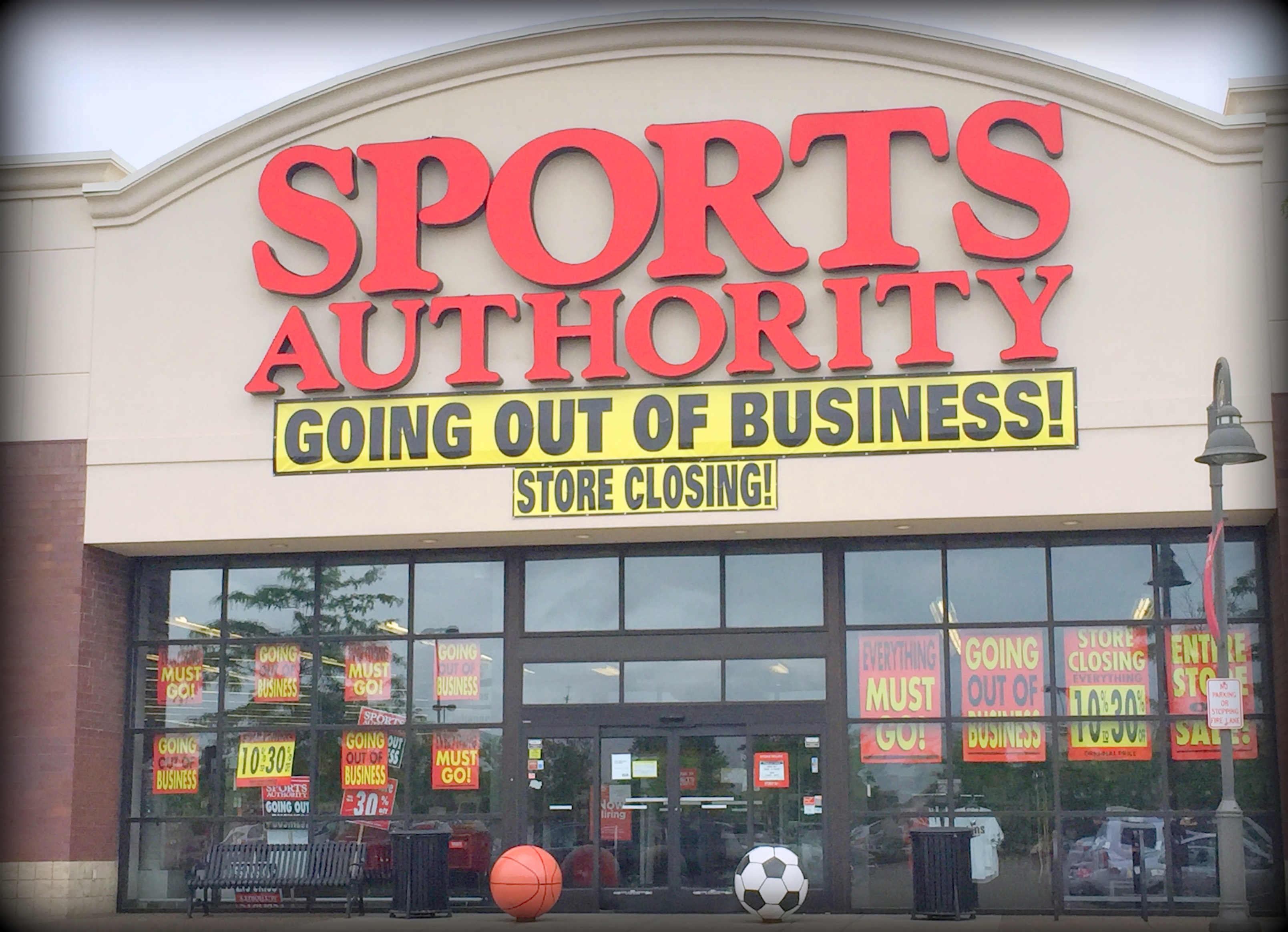 Sports Authority Maple Grove Prepares for Store Closing Maple Grove Voice