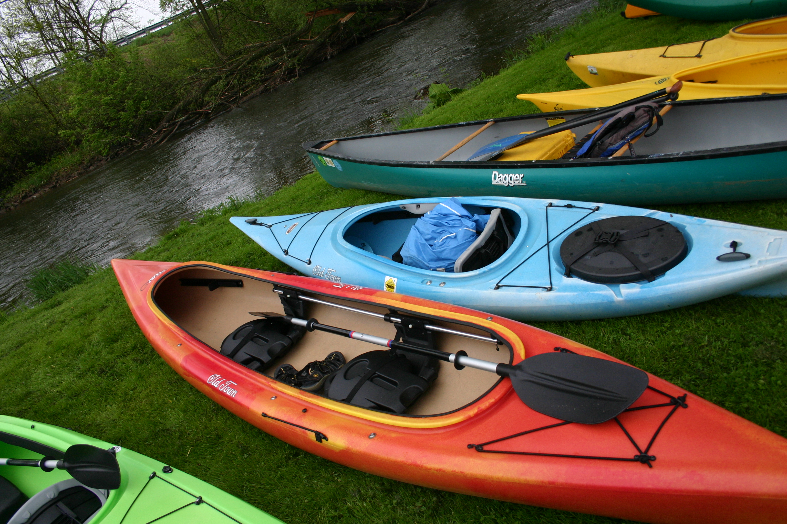 buffalo canoe specs