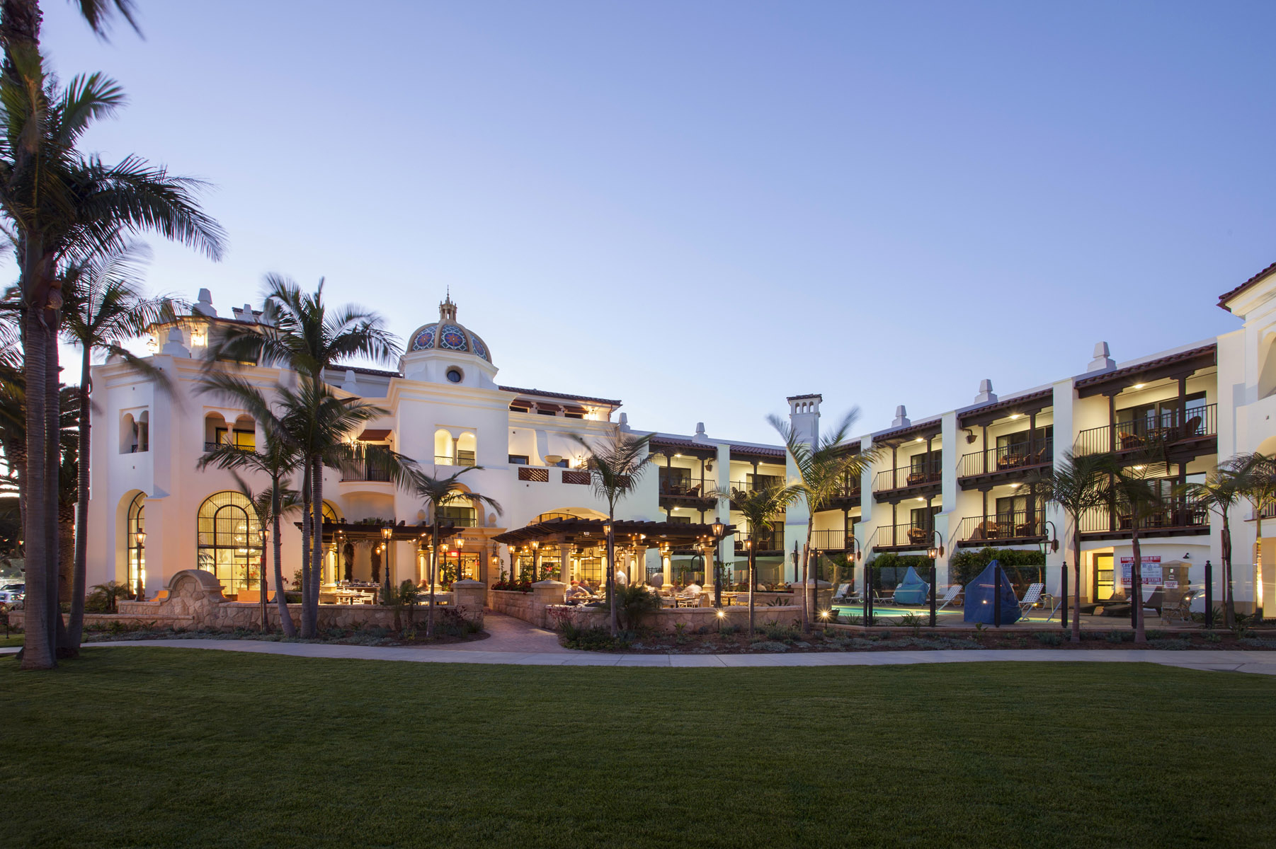 Santa Barbara Inn And Convivo Illuminate The American Riviera | Walnut ...