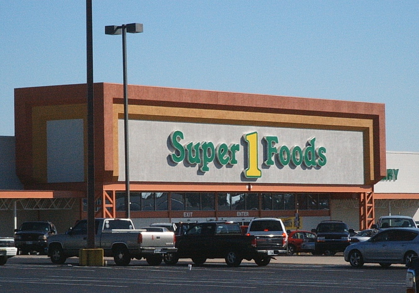 Super 1 Foods Announces Opening Dates for acquired WinnDixie Stores