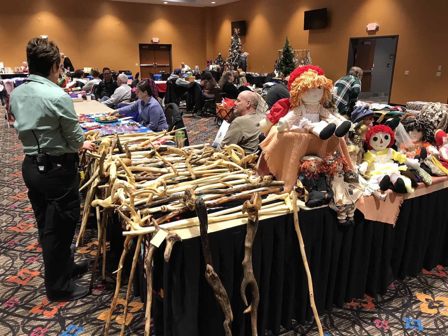Grand Portage hosts regional crafters at Holiday Craft Fair Boreal