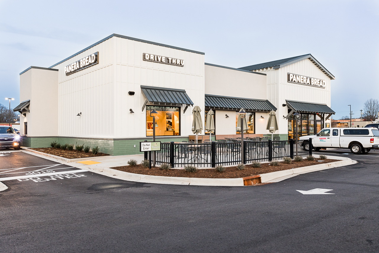 FRONTIER Building Completes New Prototype for Panera Bread Greenville
