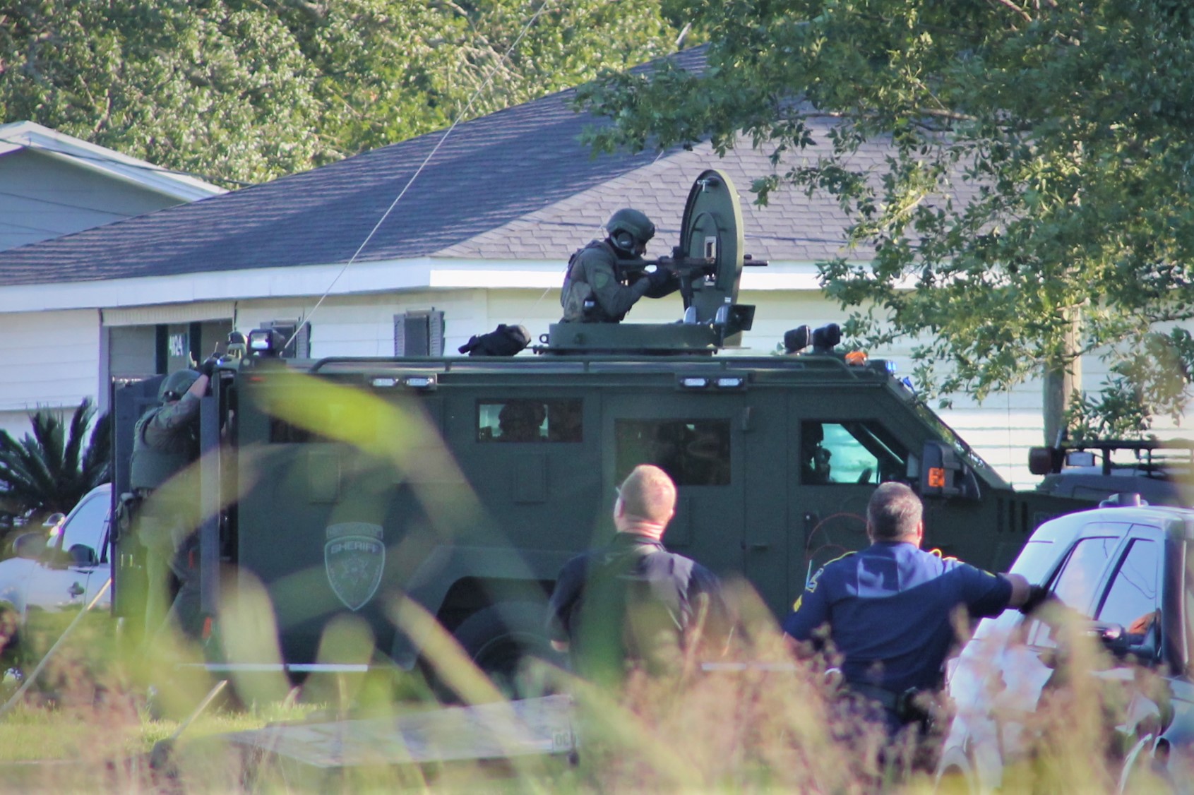 Suspect Arrested After Standoff With LPSO SWAT Team On Verot School