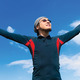 Thumb_man-mtntop-happyuse