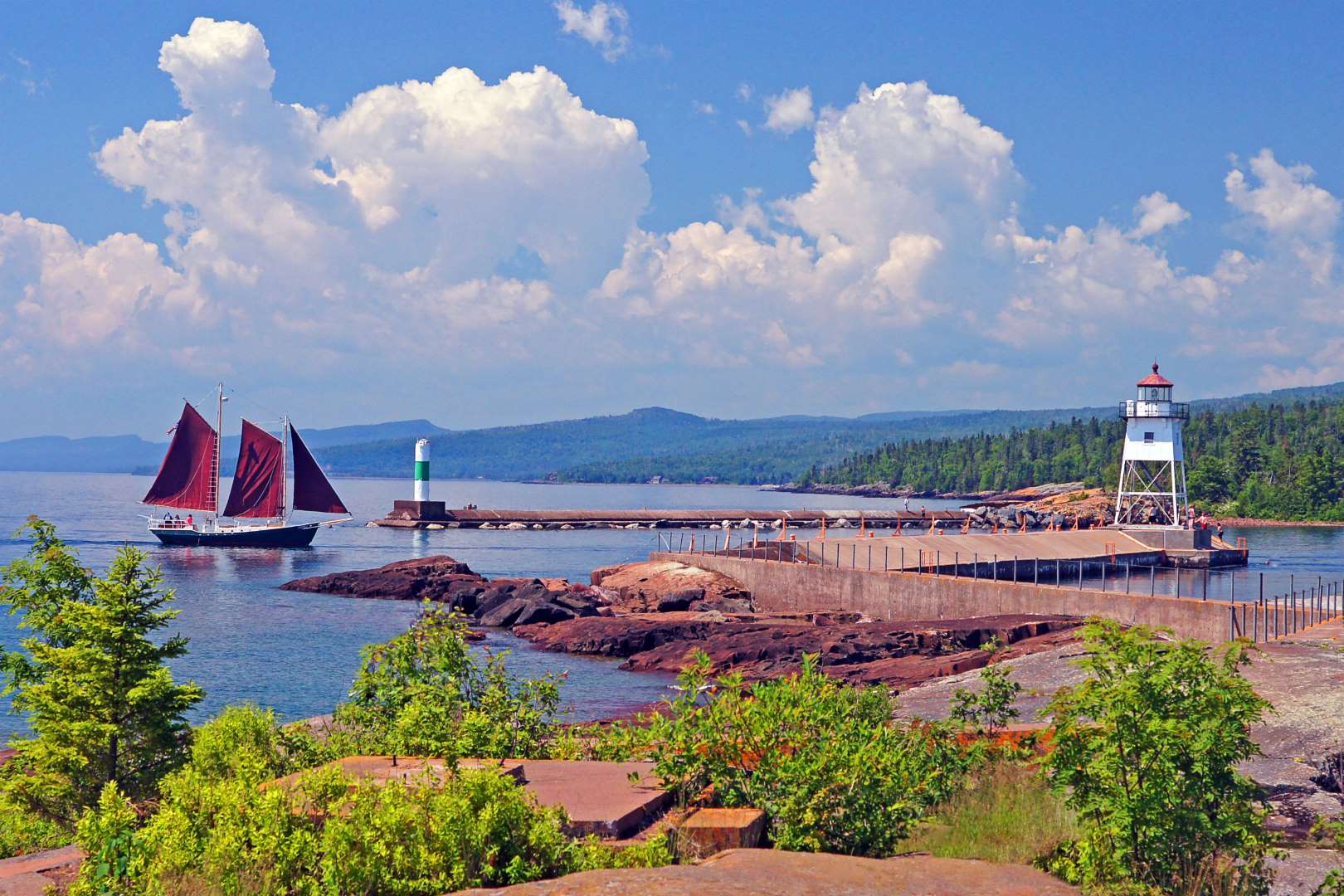MSN Grand Marais among "The Sweetest Small Towns to visit this fall