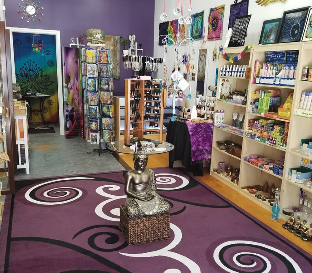 Custom Crystal Creations in Dobbs Ferry Celebrates First Anniversary