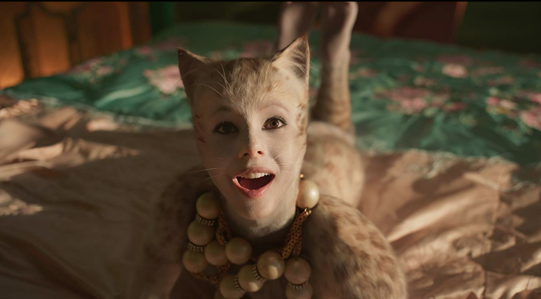 Dan's Review "Cats" may inspire you to scratch your eyes out