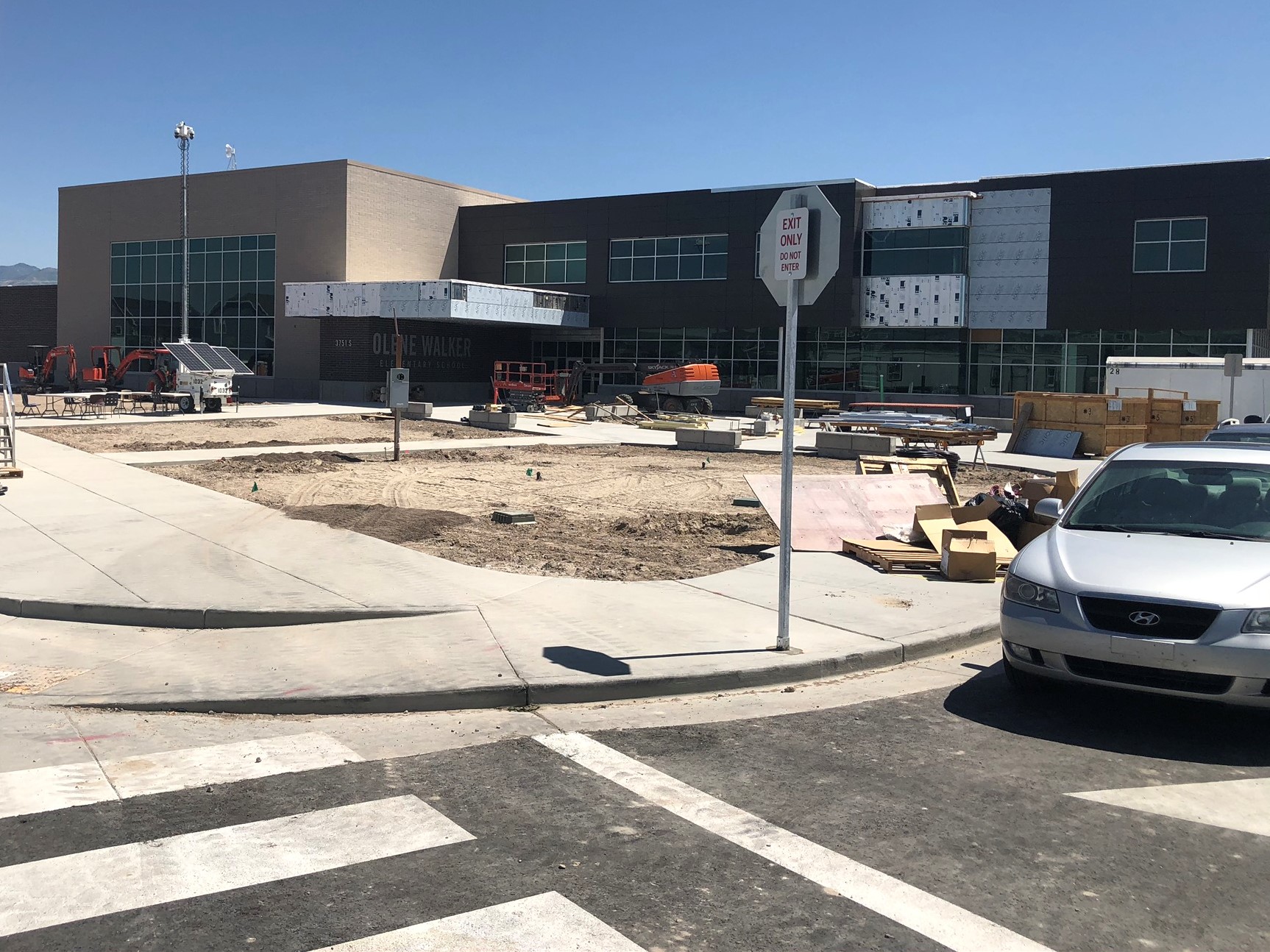 Students get ready to Walker Wolves at new SSL school The City