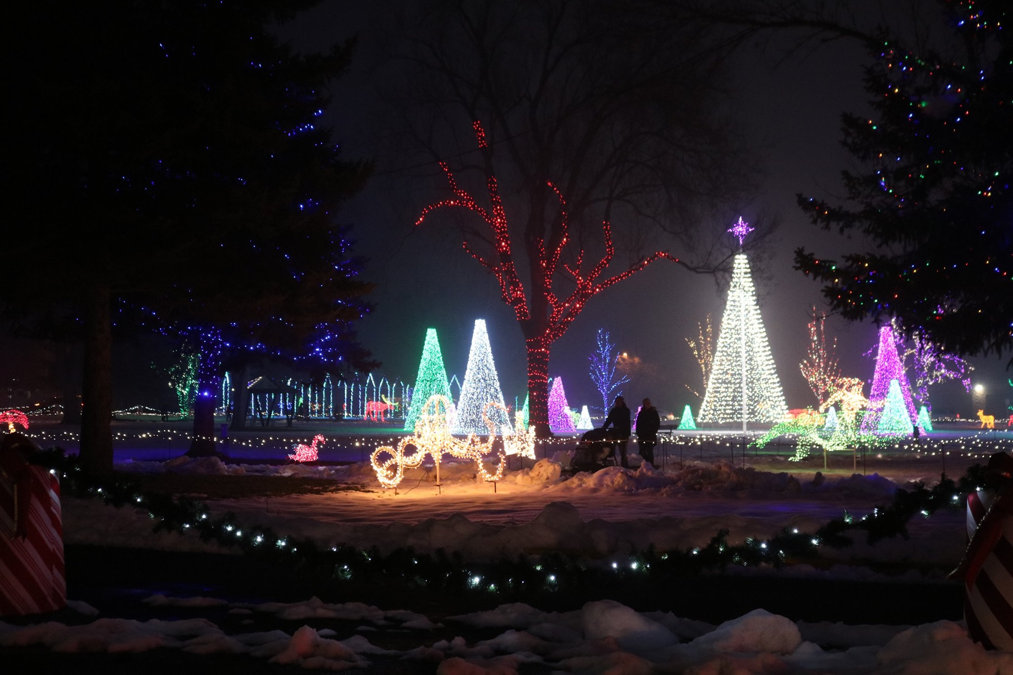 Layton ringing in holiday season with 'Lights Before Christmas' event
