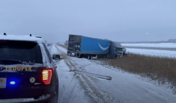 Video: Snow Left By Storm Creates Road Challenges For MnDOT In ...