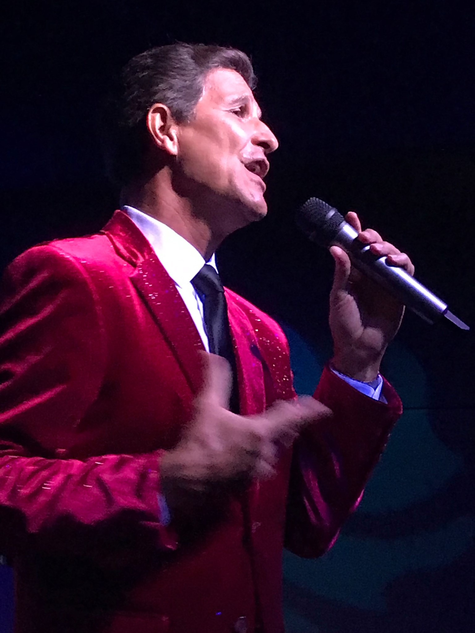 FRANKIE VALLI & THE BEE GEES TRIBUTE SHOW