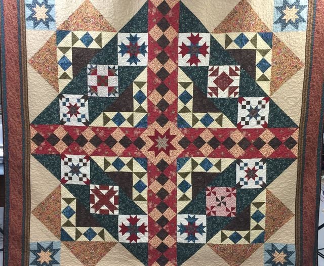 2021 Victoria Quilt Show "Memories in The Making"