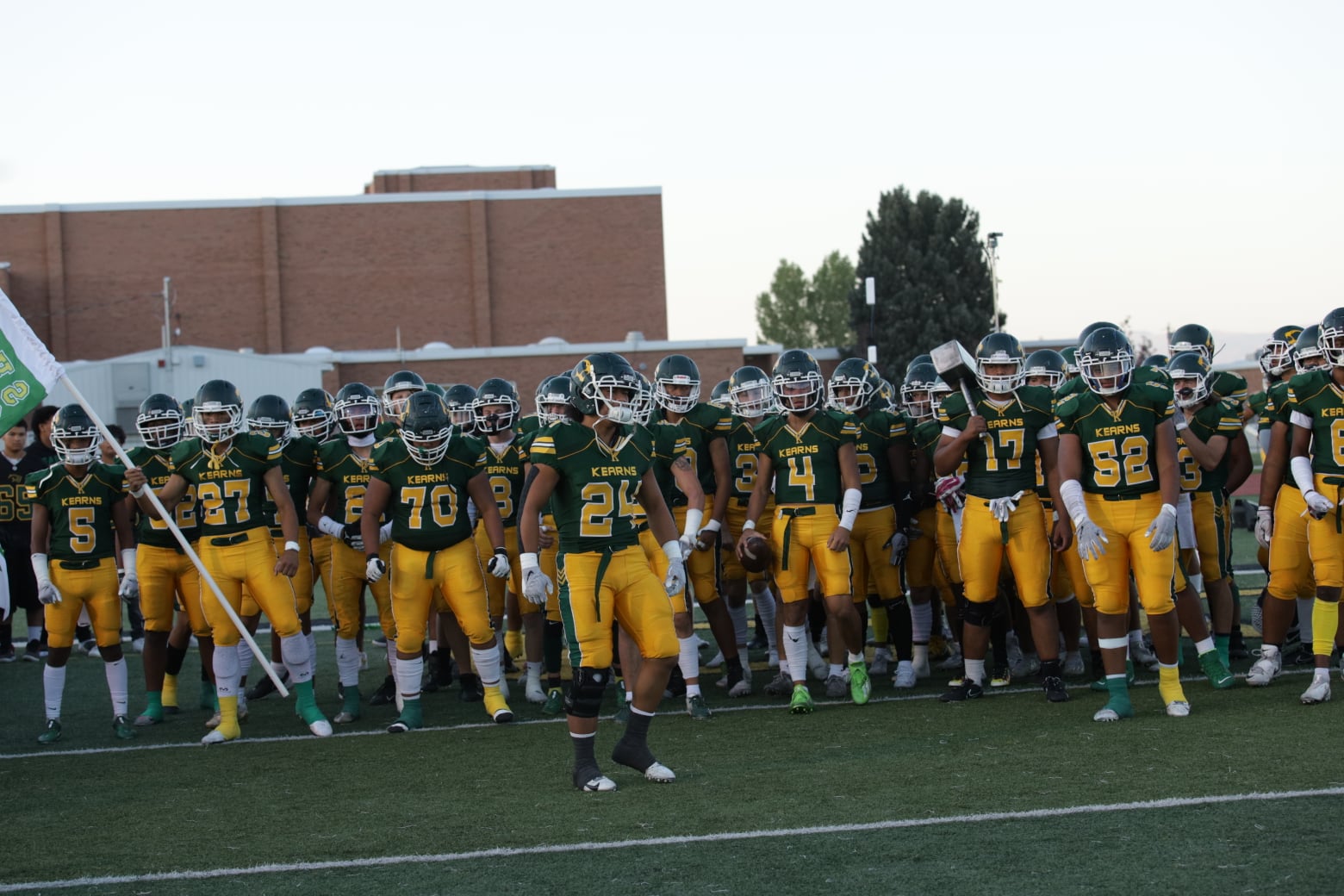 Kearns High coach tackles food scarcity with his athletes | West Valley Kearns High coach tackles food scarcity with his athletes | West Valley