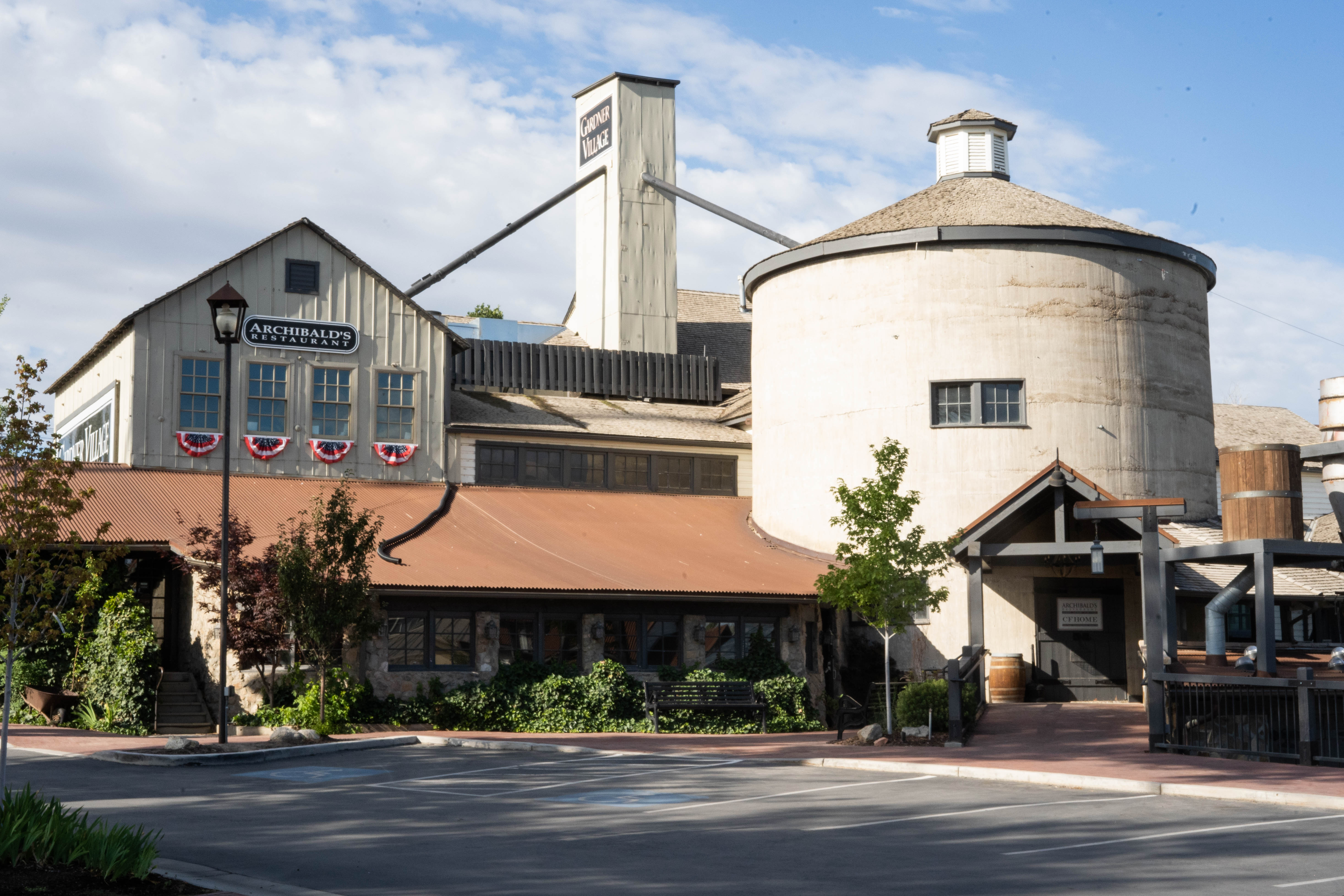 Archibald's Restaurant in Gardner Village offers a unique dining