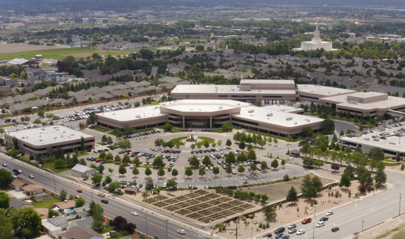 Merit Medical celebrates completion of xeriscaping project South