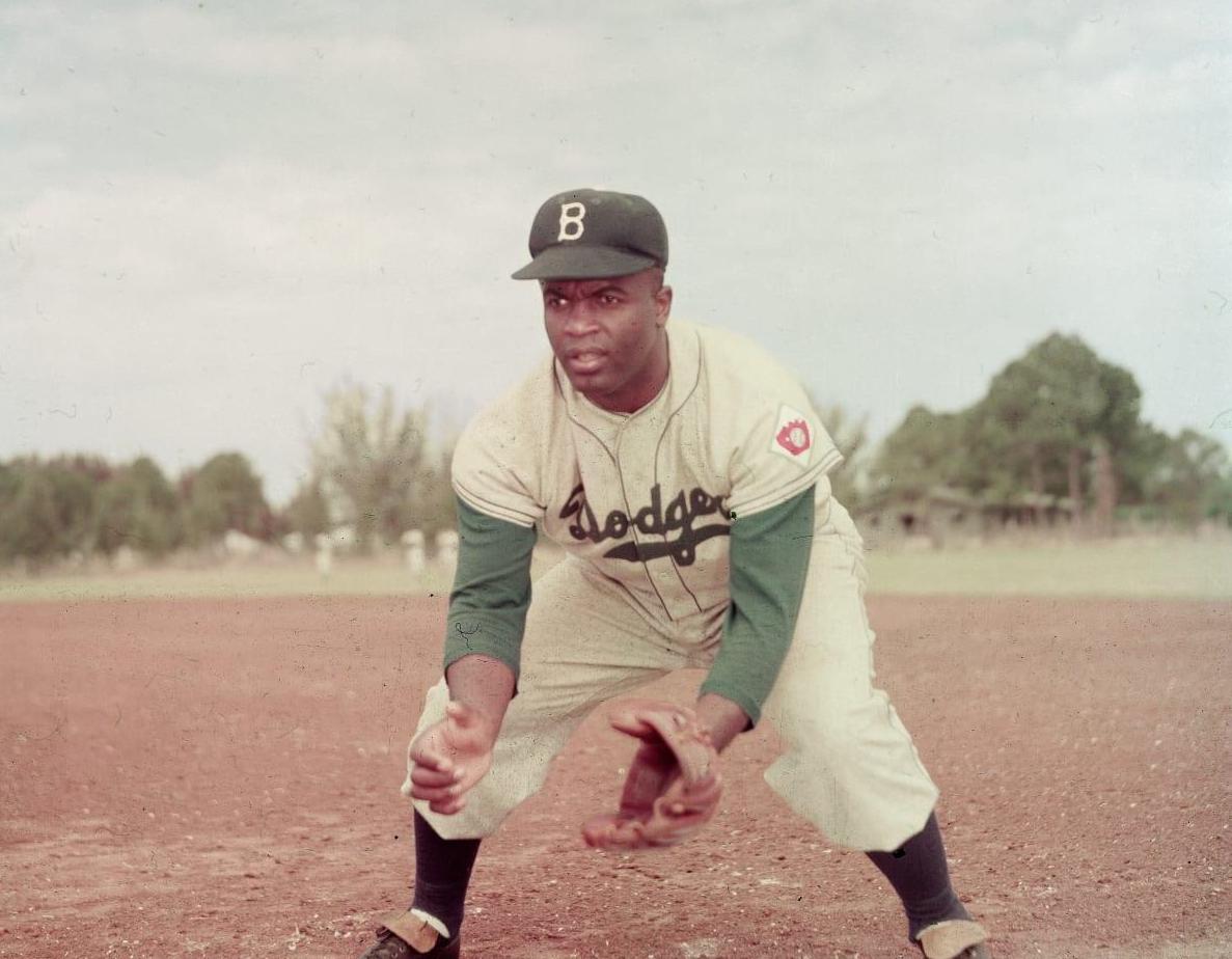 Philly youths follow in Jackie Robinson's footsteps