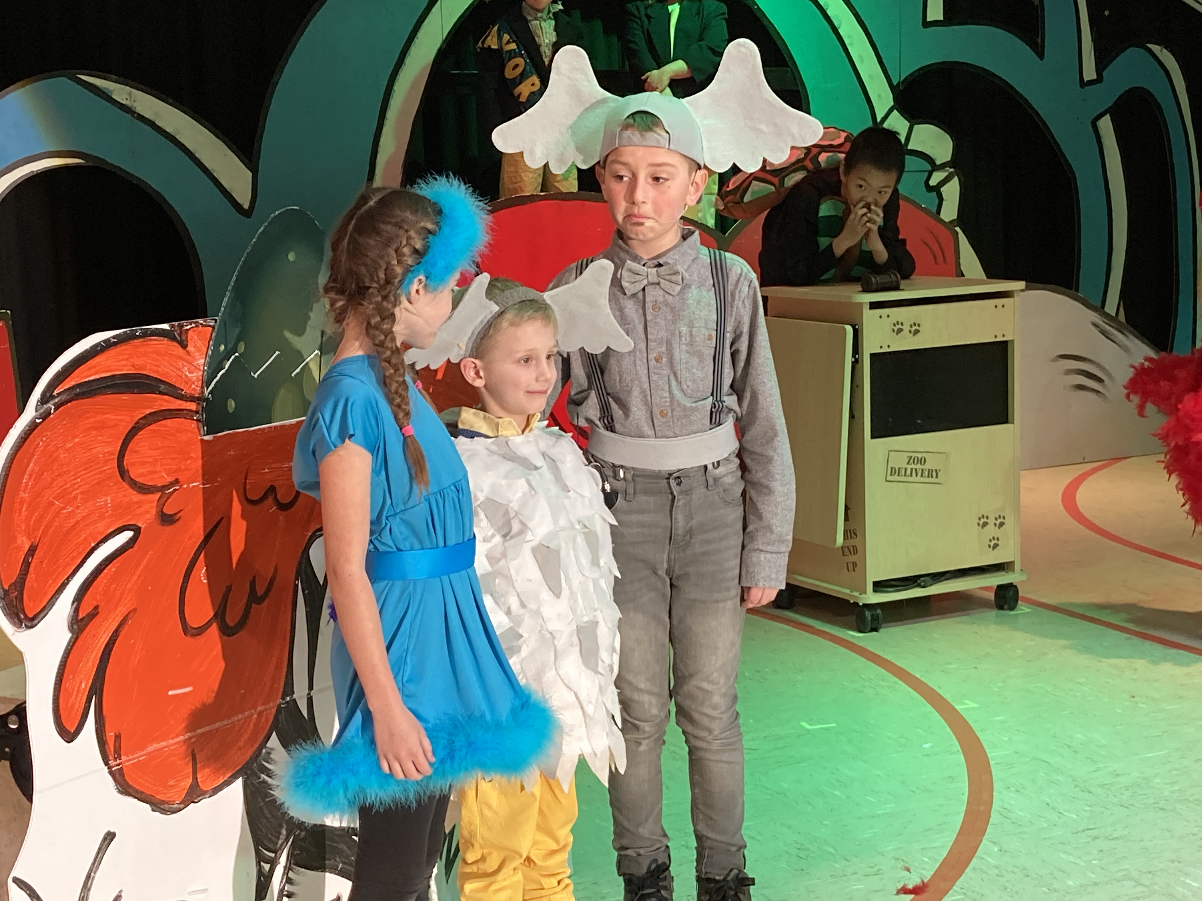 Kaysville Elementary performs its first school musical, ‘Seussical Jr