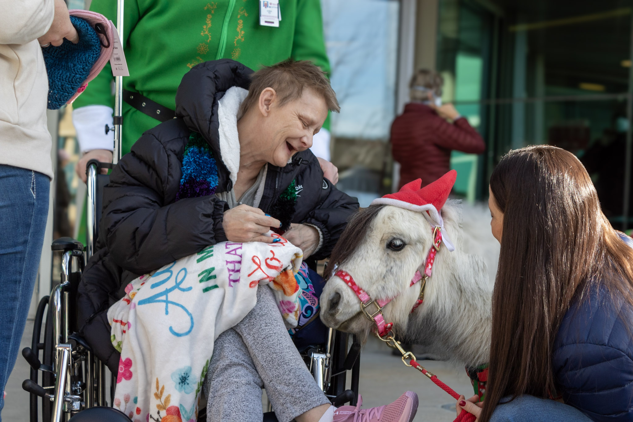 Strides Pediatric Therapy’s service ponies bring joy to Huntsman Cancer ...