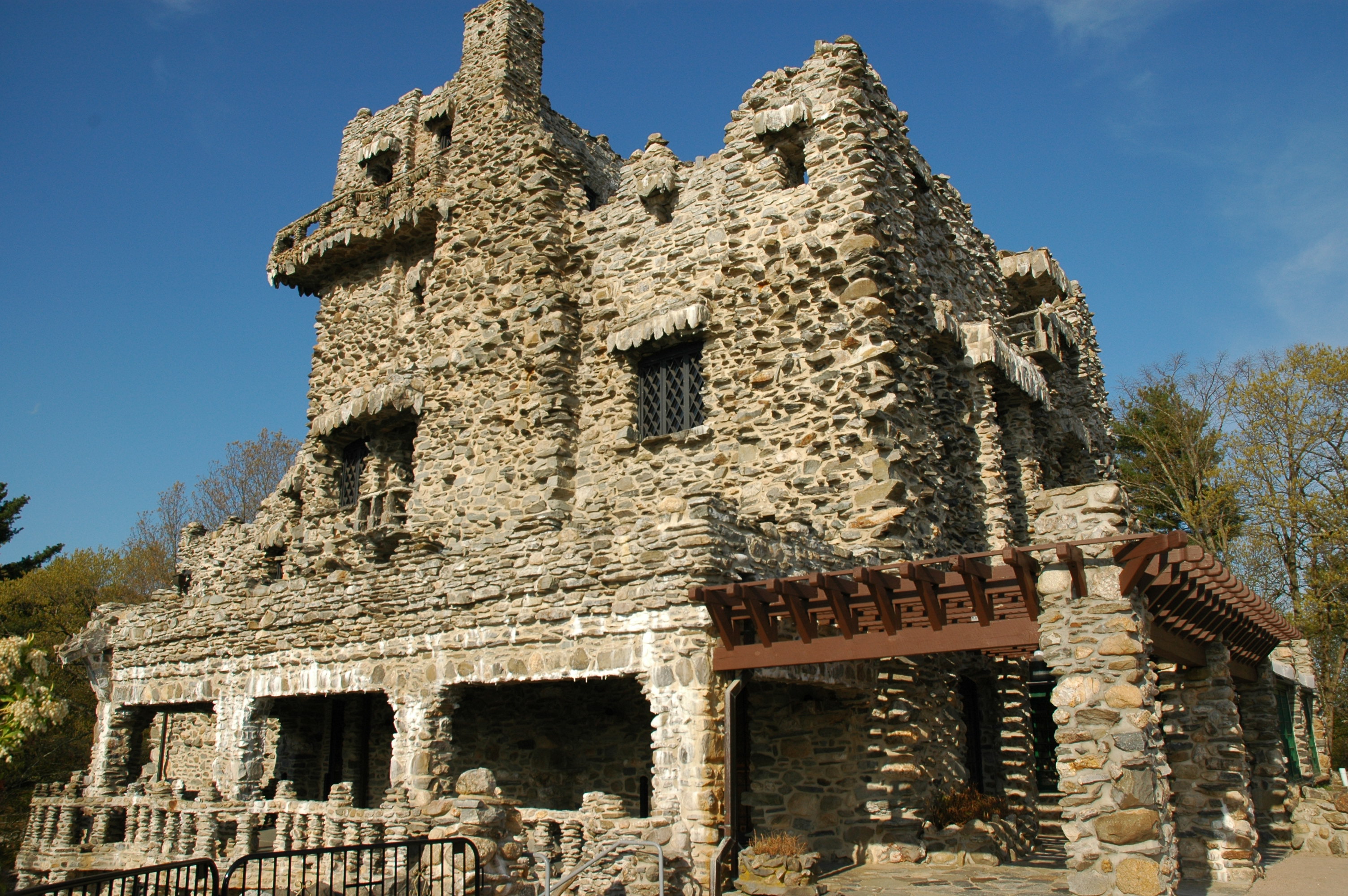 Gillette Castle | The Yankee Express
