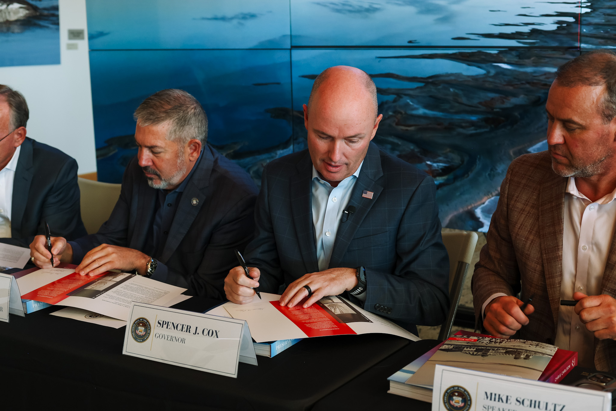 Utah Leaders join governor in pledge to protect Great Salt Lake’s future