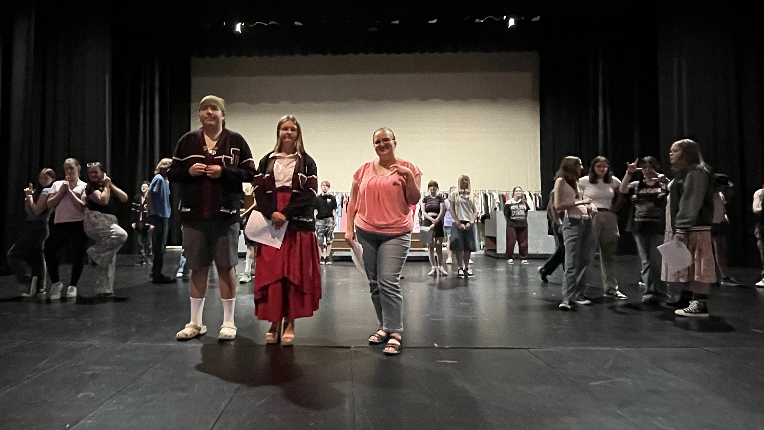 Construction sparks creativity in Jordan High theatre program