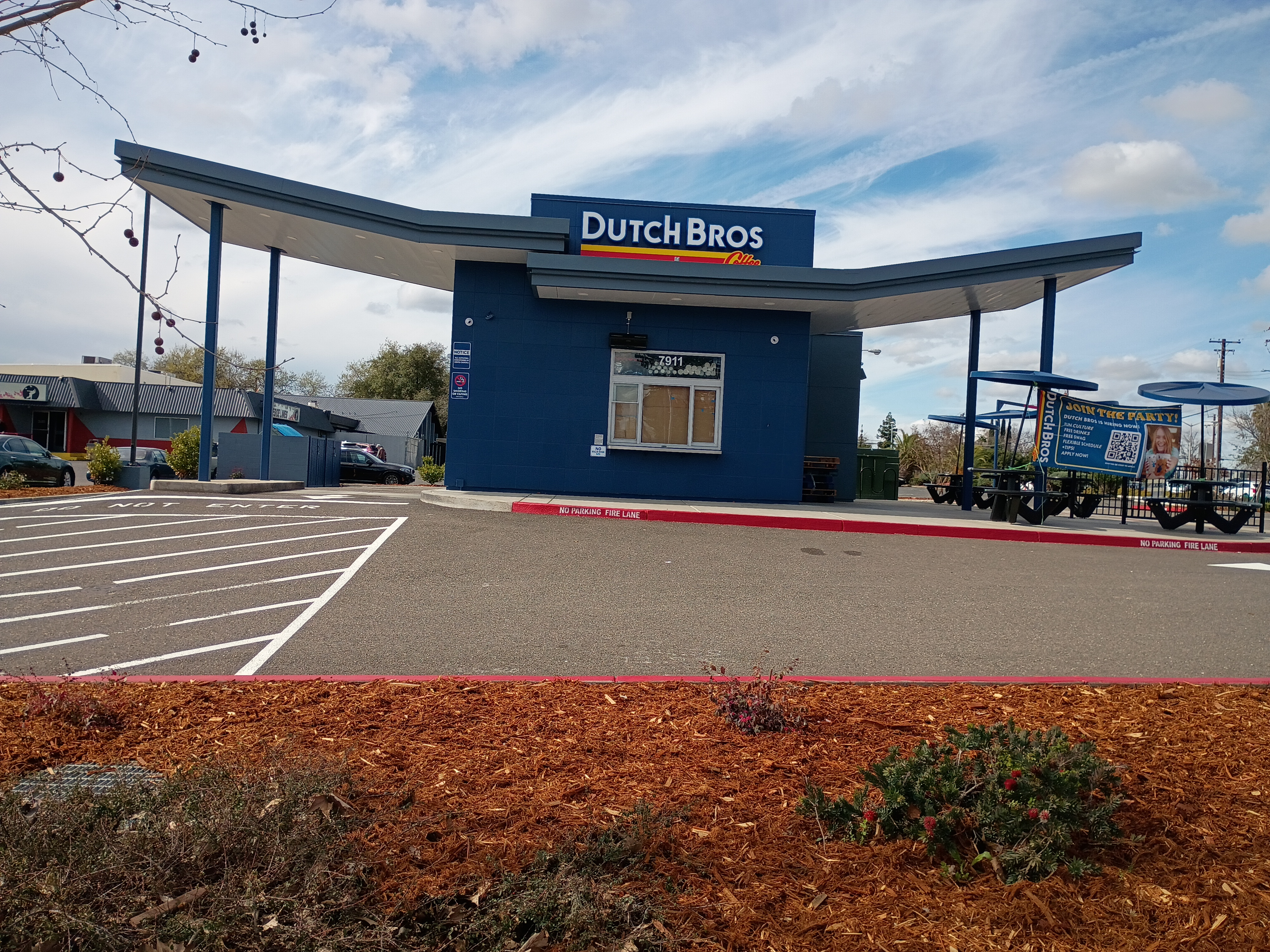 Dutch Bros on Auburn Boulevard Nears Completion