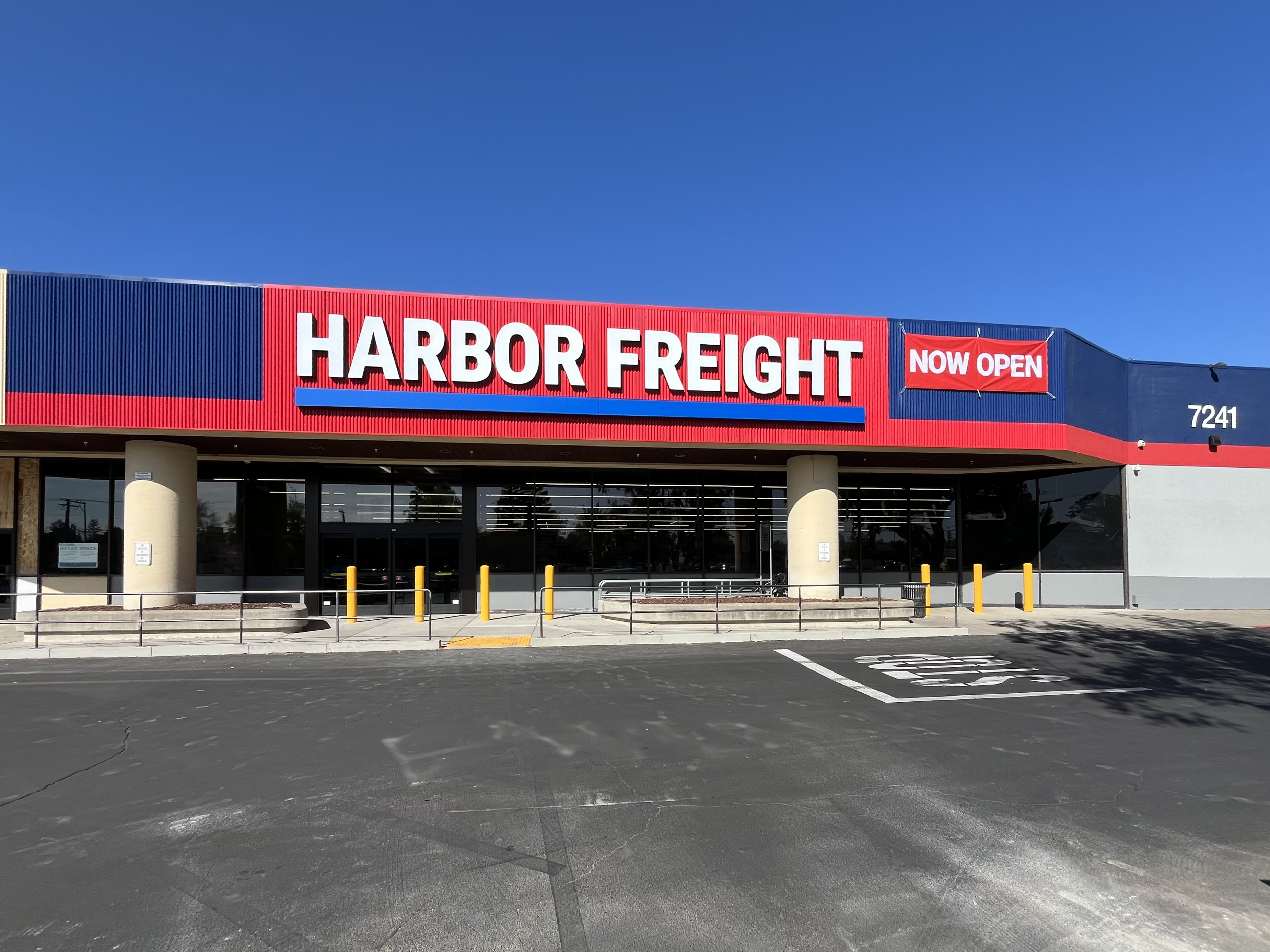 Harbor Freight Opens Carmichael Store