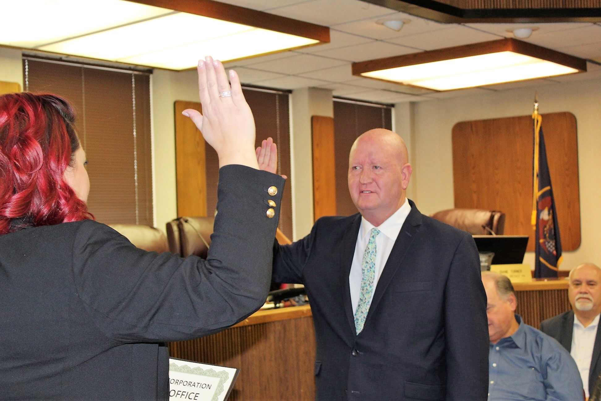 Hales to the chief! Brett Hales sworn in as Murray mayor | Murray Journal